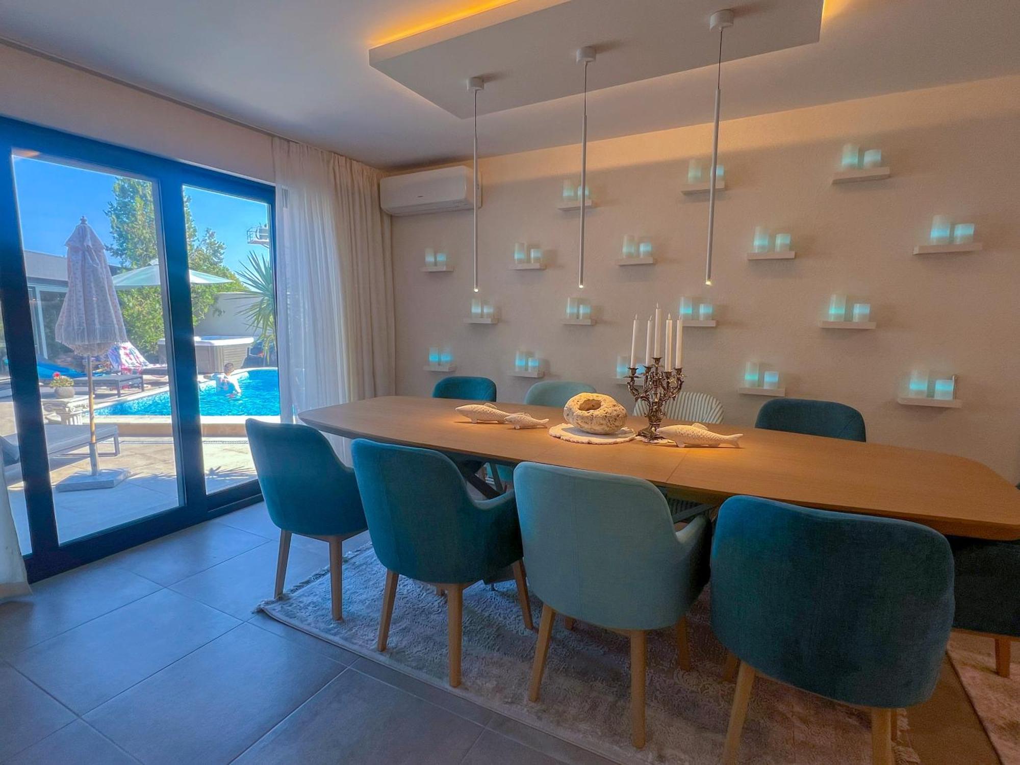 Pino - Villa, Casa, Cucina Е Terrazza Albena Bagian luar foto
