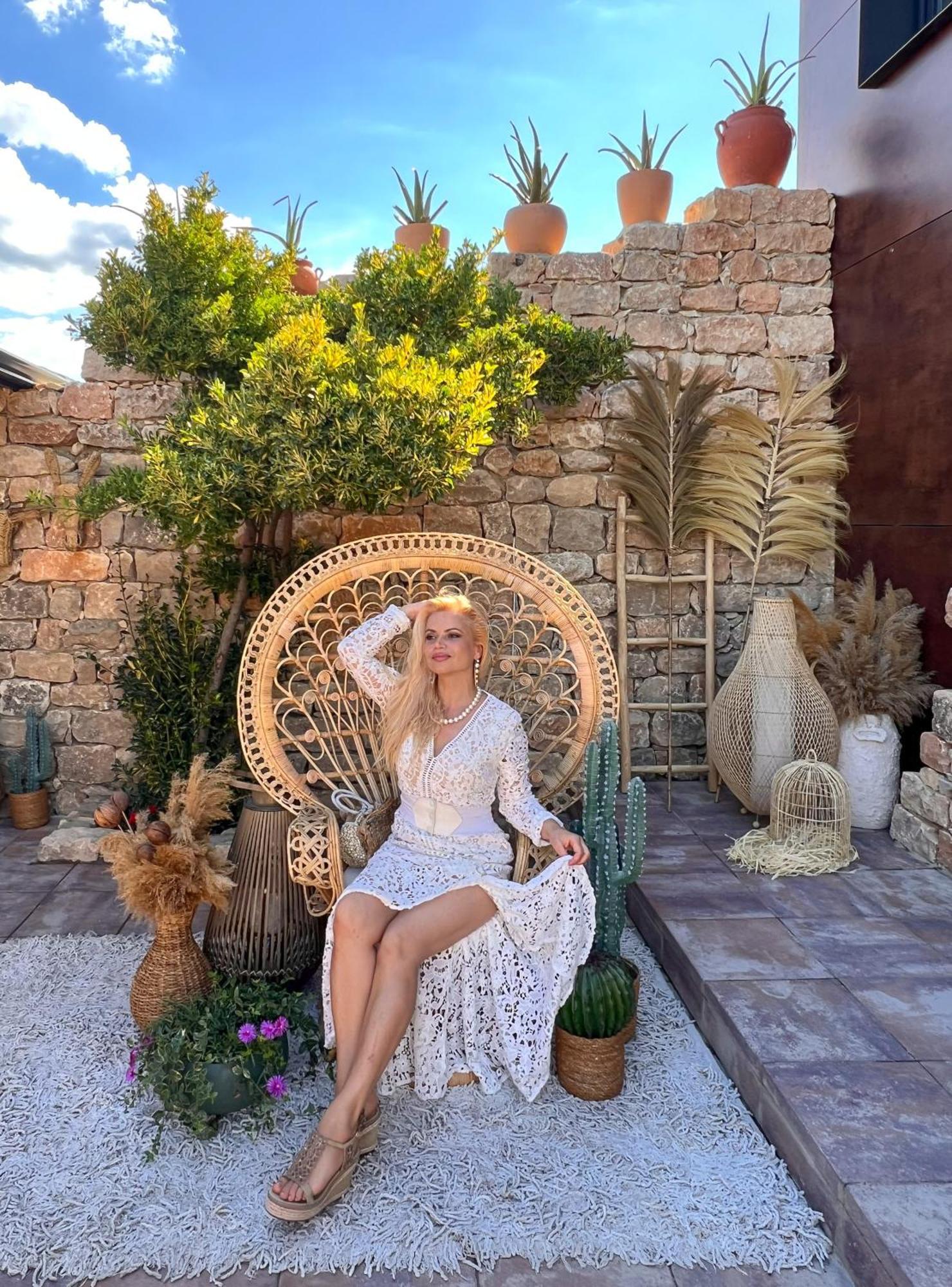 Pino - Villa, Casa, Cucina Е Terrazza Albena Bagian luar foto